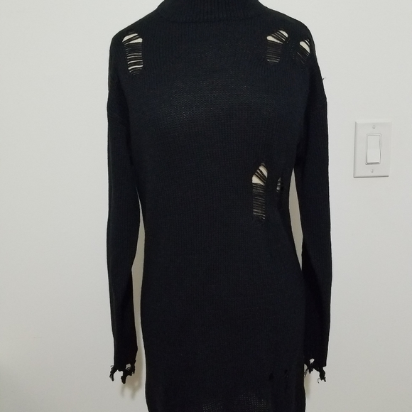 Dress - Picture 10 of 12